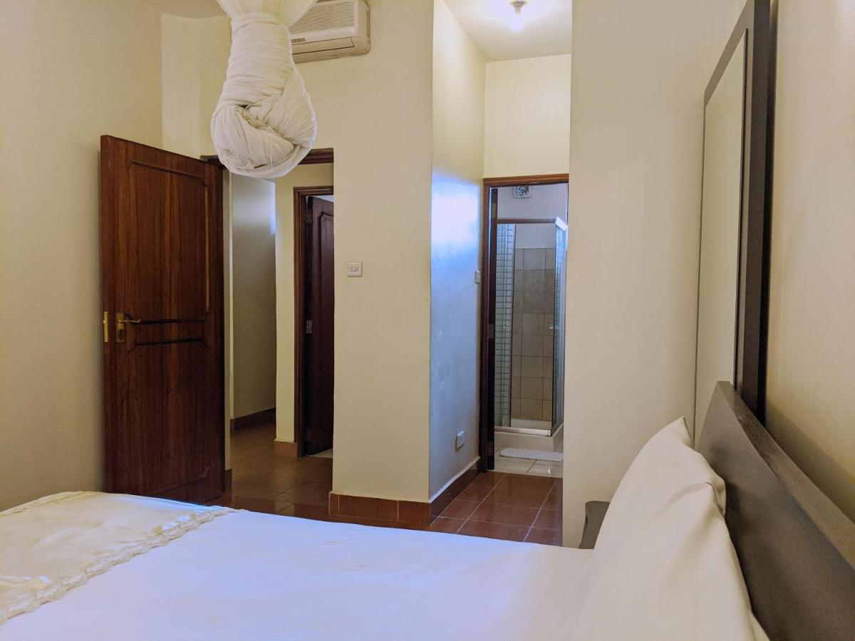Prestige Hotel Suites Kampala Bagian luar foto