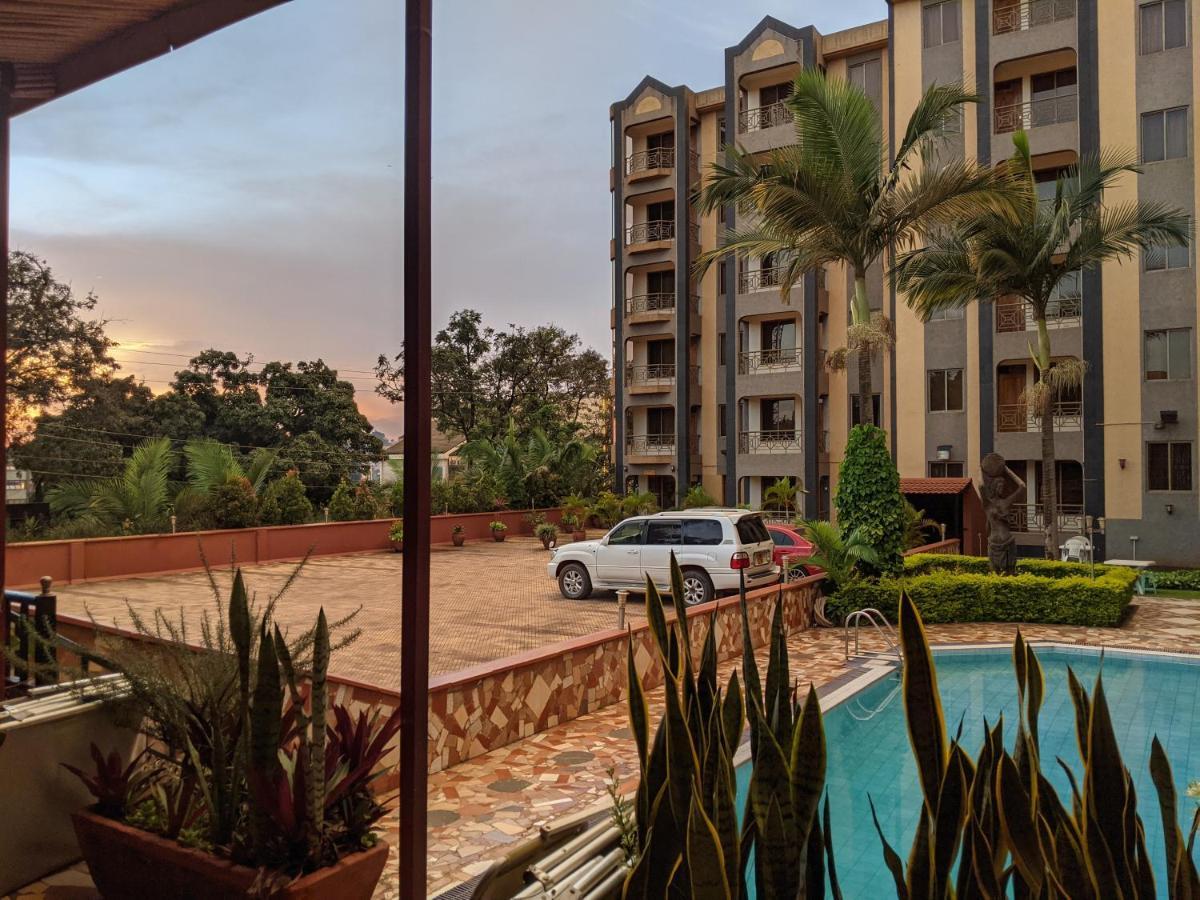 Prestige Hotel Suites Kampala Bagian luar foto