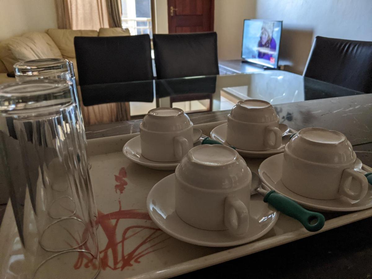 Prestige Hotel Suites Kampala Bagian luar foto