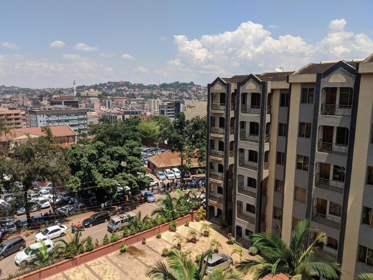 Prestige Hotel Suites Kampala Bagian luar foto
